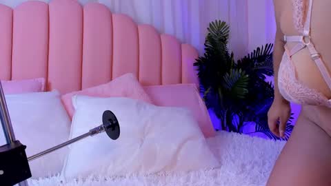 Snapshot of zoe_rivers chatting on 02/17/25, 05:21 Zoe online show from 02/17/25, 05:21