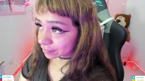 zoe_sullivan_ online show from 11/09/25, 09:40