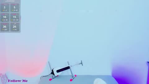 Snapshot of zoe_sweet22 chatting on 12/14/25, 04:29 new count online show from 12/14/25, 04:29