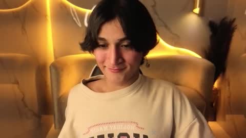 Zoe online show from 11/27/25, 07:49