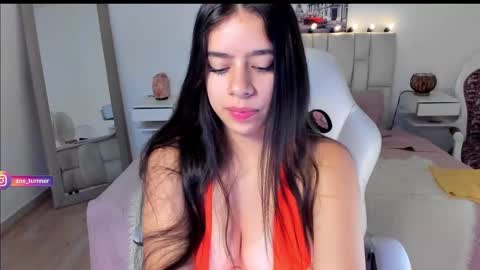 Zoe online show from 09/19/25, 11:44