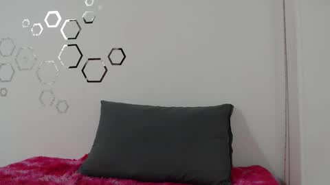 Carolina online show from 11/03/25, 07:37