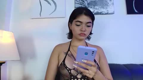 Zoe online show from 09/18/25, 03:08