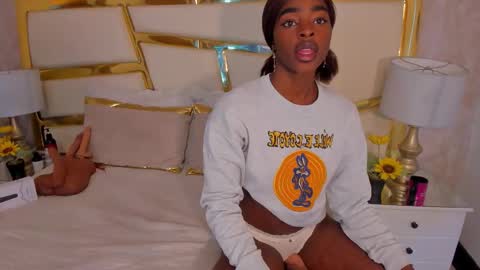 Zoecarrter online show from 02/27/26, 03:23