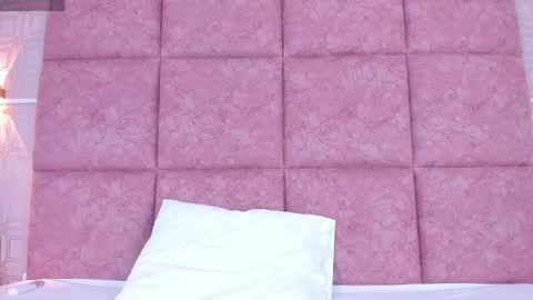 ZOE COOPER online show from 04/22/26, 02:07