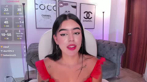 Snapshot of zoee_jackson chatting on 01/21/25, 09:57 zoee jackson online show from 01/21/25, 09:57