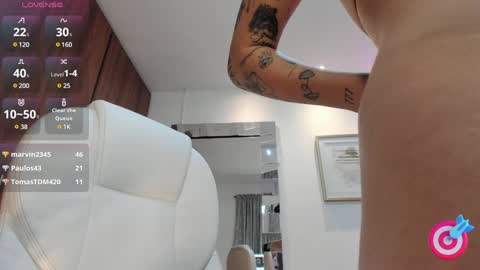 Snapshot of zoee_jackson chatting on 01/28/25, 10:45 zoee jackson online show from 01/28/25, 10:45