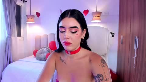 Snapshot of zoee_jackson chatting on 02/14/25, 10:25 zoee jackson online show from 02/14/25, 10:25