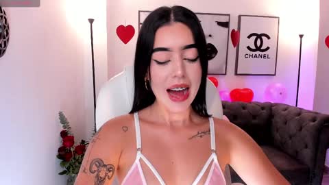 Snapshot of zoee_jackson chatting on 02/16/25, 06:43 zoee jackson online show from 02/16/25, 06:43