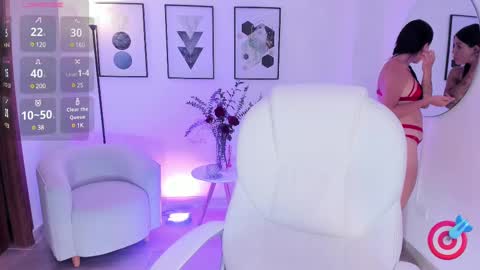 Snapshot of zoee_jackson chatting on 02/18/25, 10:03 zoee jackson online show from 02/18/25, 10:03