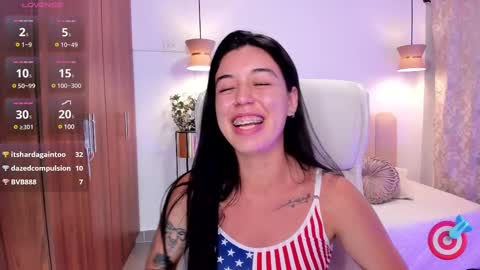 Snapshot of zoee_jackson chatting on 02/25/25, 10:07 zoee jackson online show from 02/25/25, 10:07