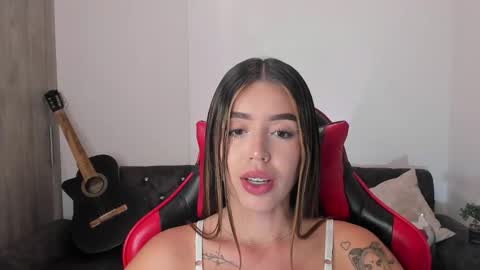 Snapshot of zoee_jackson chatting on 09/14/25, 11:26 zoee jackson online show from 09/14/25, 11:26