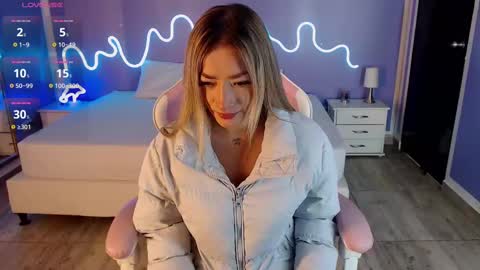 zoe online show from 03/04/25, 03:33