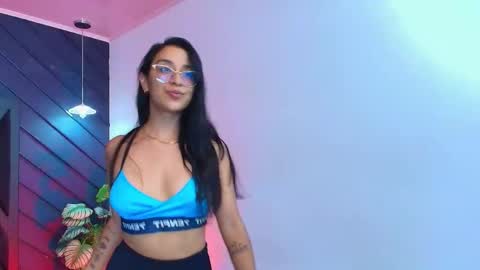Zoe 3 online show from 04/28/26, 05:18