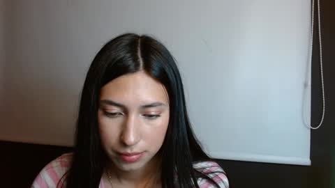 Laura  online show from 12/22/24, 11:31