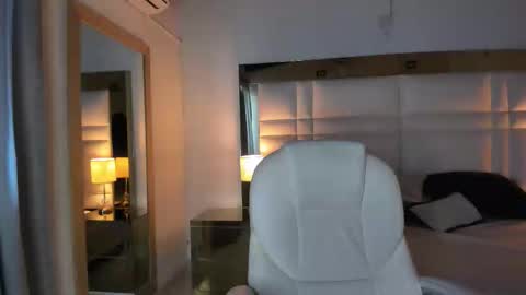 zoei_moon online show from 02/02/26, 07:45