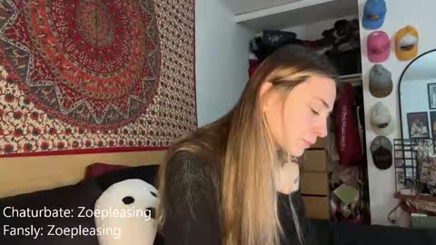 zoepleasing online show from 09/24/25, 12:36