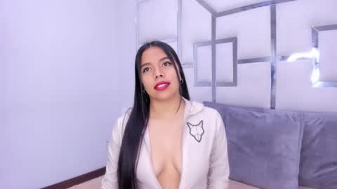 ZoeSwam online show from 02/12/25, 10:56