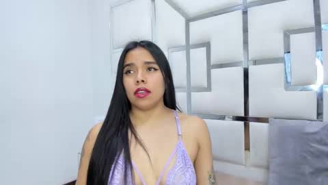 ZoeSwam online show from 02/17/25, 06:48