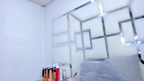 ZoeSwam online show from 11/05/25, 11:54