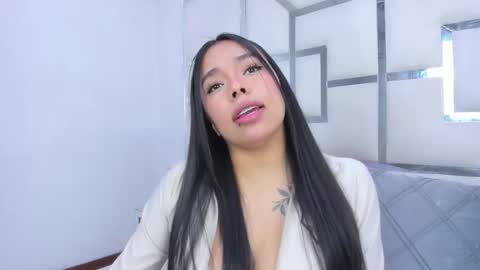 ZoeSwam online show from 04/18/26, 12:20