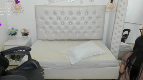 zoeth_ruiz online show from 01/18/25, 12:15