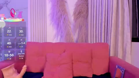 Zoe online show from 12/14/25, 05:02