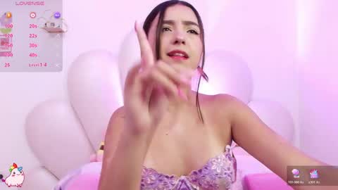 zoewillian online show from 04/22/26, 01:08