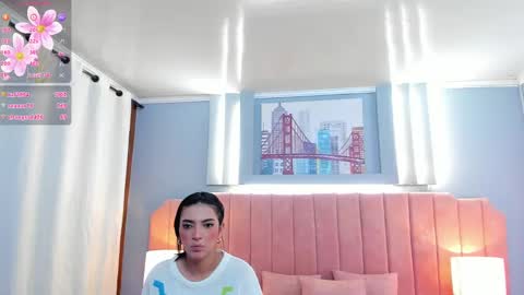 Snapshot of zoey_cute_ chatting on 02/16/25, 09:15 Valeria online show from 02/16/25, 09:15