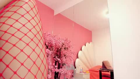 Zoe online show from 02/26/25, 11:15