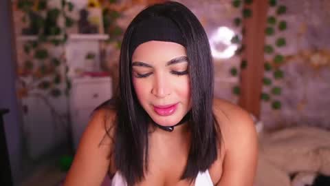 zoey fox  online show from 04/23/26, 12:23