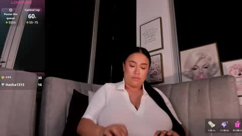 zoey thommpson online show from 10/05/25, 01:59