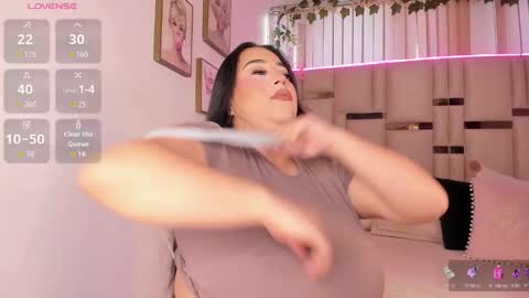 zoey thommpson online show from 11/15/25, 08:49