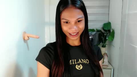 Snapshot of zoeygorgeous19 chatting on 01/23/25, 08:56 zoey online show from 01/23/25, 08:56