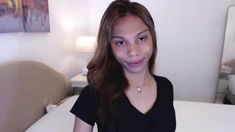 Snapshot of zoeygorgeous19 chatting on 10/14/25, 04:57 zoey online show from 10/14/25, 04:57