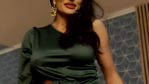 Zoey online show from 02/17/25, 04:48