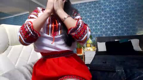 Zoey online show from 12/01/25, 05:18