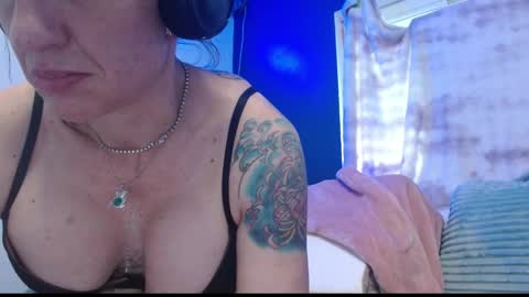 Zoey Portland online show from 04/23/26, 01:18