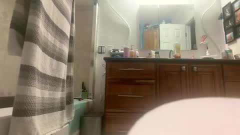 Zoey Portland online show from 07/23/26, 03:32