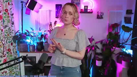 Zoey Ryan online show from 01/06/26, 05:27
