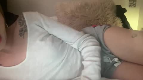 Snapshot of zoeyyb666 chatting on 03/03/26, 04:07 zoeyyb666 online show from 03/03/26, 04:07