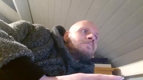 zolexthomas online show from 01/22/25, 07:24