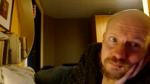 zolexthomas online show from 02/19/26, 06:37