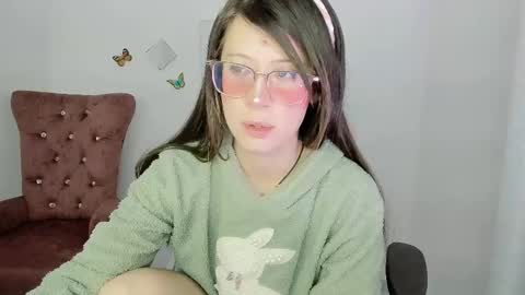 Alicie online show from 12/04/25, 08:34