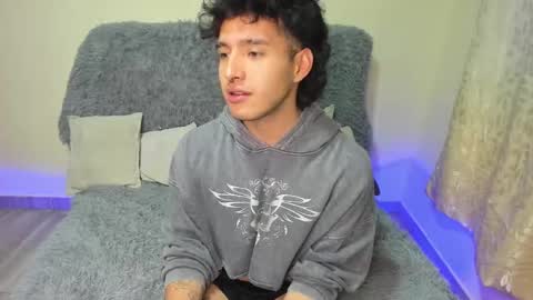 ZOREN online show from 10/22/25, 01:06