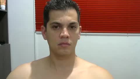 zoro_00 online show from 02/24/26, 01:25