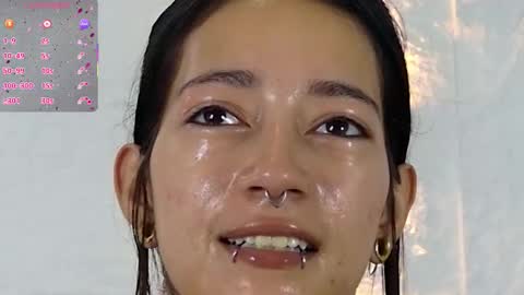 Violeta online show from 11/25/25, 11:54