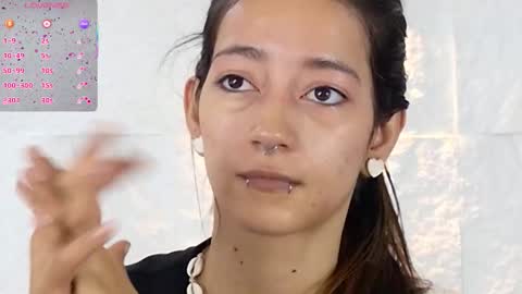 Violeta online show from 11/26/25, 01:23