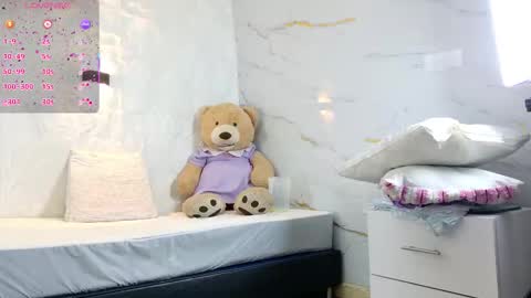 Violeta online show from 12/18/25, 12:00