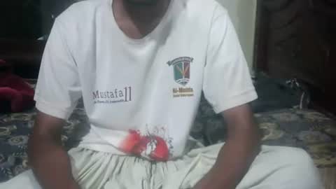 Snapshot of zoyakhan803 chatting on 11/08/25, 06:07 zoyakhan803 online show from 11/08/25, 06:07